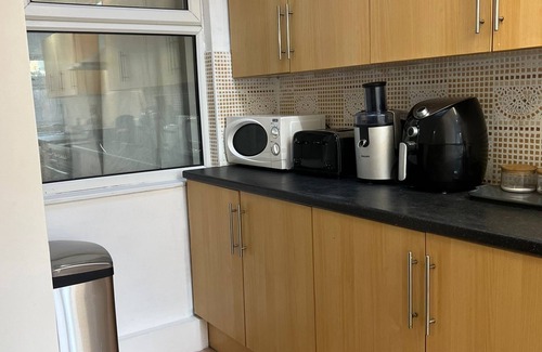 Newham House | The Olive Tree Keys - Contractor, Professional and Family Accommodation