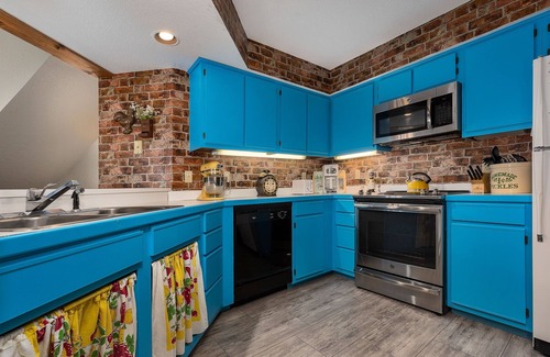Table Rock Condo | The One amazingly comfortable in Pointe