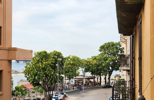 Municipio 1 Apartment | The one, Luxury Seaview with Piano