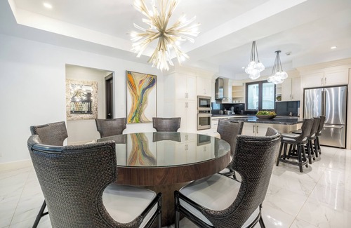 Playa Flamingo Condo | The Only 7-Bedroom at Splendor – Luxury Oceanview Condo with Rooftop