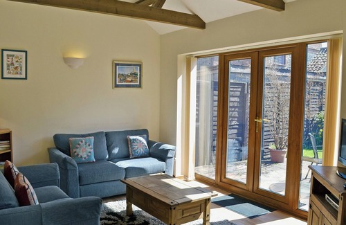 Thorpe Market Cottage | The only tangle you would perhaps find yourself in is over what to do first.