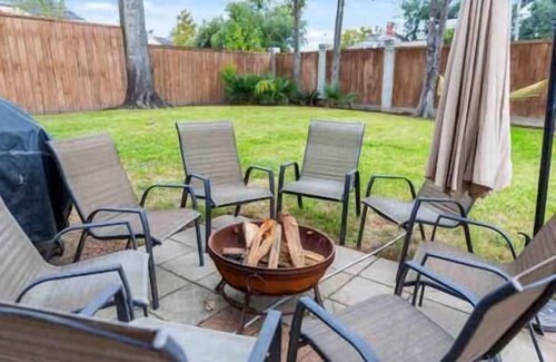 Lake Charles House | The Onyx Bungalow | Media Rooms | Wine Cellar | Historic
