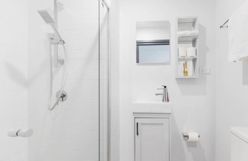 Burwood Apartment | The optimal apartment for a couple's trip, located in Burwood