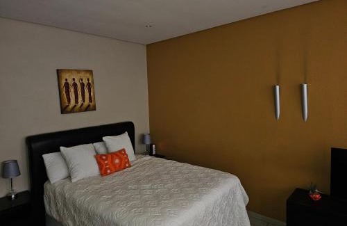Downtown Johannesburg Apartment | The Orange Corner II