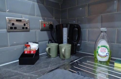 Bradford Apartment | The Orange Outpost 8a - City Centre