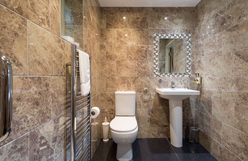 Thornham House | The Orange Tree