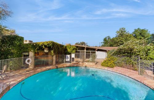 Alhambra House | The Orangewood Oasis