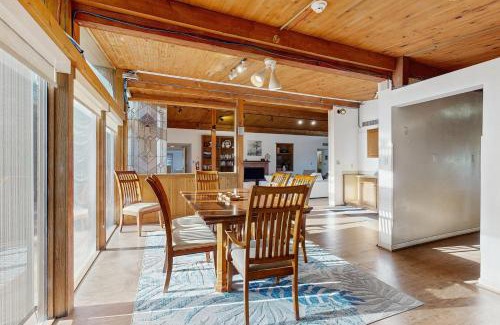 Alhambra House | The Orangewood Oasis