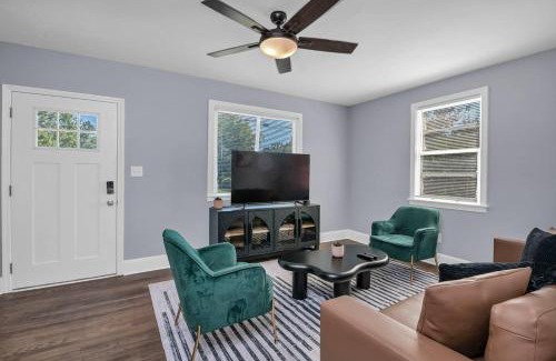 Columbia House | The Orchard at Isabel-Near USC