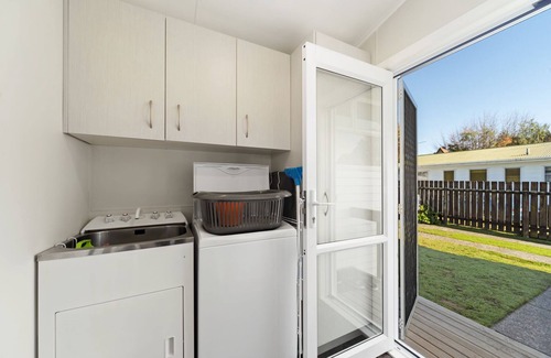 Turangi House | The Orchard House - Turangi Holiday Home