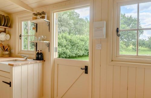 Deepdale House | The Orchard Hut