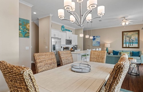 Ono Island House | The Osprey Cottage ~ Outdoor Pool, Beach Access + $400 in FREE Activities Daily ~ Zoo/Parasailing +