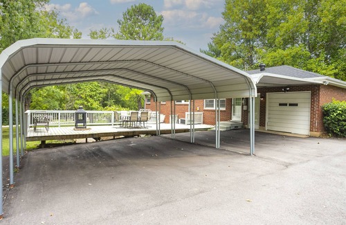 Sunset View House | The Other Opry House 8min2Opry Huge Backyard