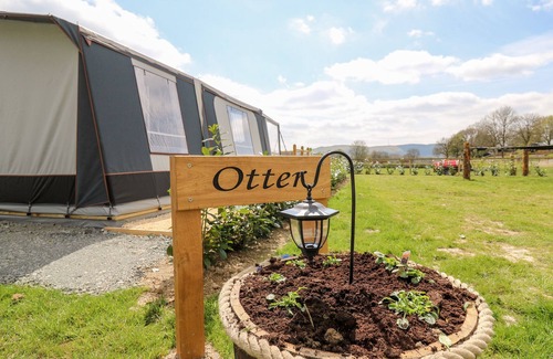 Llandrindod Wells Cottage | The Otter