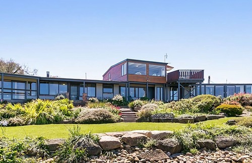Shoreham House | The Outlook Views Gardens Relaxation Space