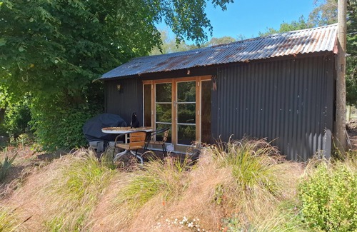 Port Levy Cabin | The Overleigh Shearers Quarters