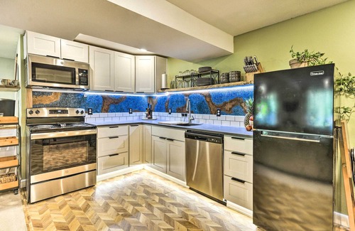 Pleasant Valley House | ‘The Owl’s Nest’ w/Hot Tub & Forest Views!