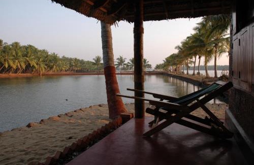 Kasaragod District Resort | The Oyster Opera