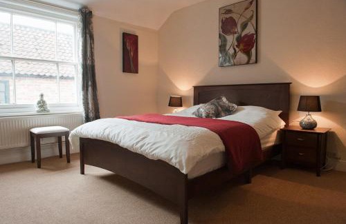 Louth Hotel | The Pack Horse