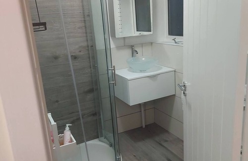 Borehamwood Apartment | The Pad Borehamwood - Cosy and Warm
