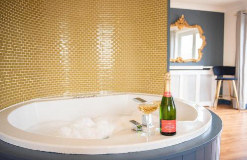 Westleigh House | The Paddocks Cottage