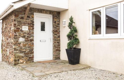 Westleigh House | The Paddocks Cottage