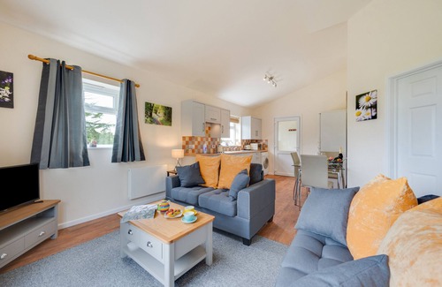 Frettenham House | The Paddocks - One Bedroom House, Sleeps 2