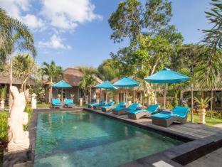 Mushroom Bay Hotel | The Palm Grove Villas