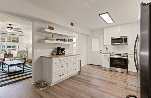 Jekyll Island House | The Palm - Renovated w/Game Room!