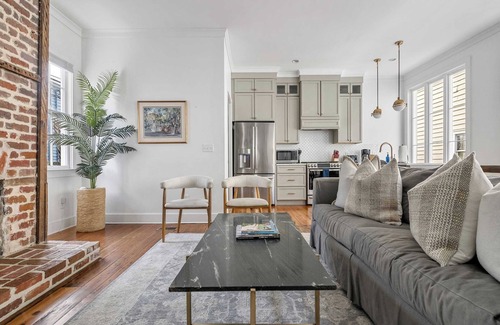 Cannonborough Elliotborough House | The Palmetto | Rooftop Retreat, Elevated Style