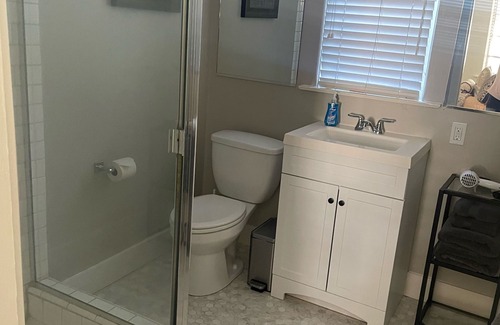 Southeastern Sacramento Cottage | The Palms cottage Unit 1