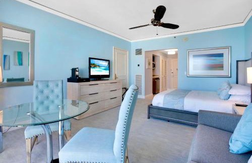 Key Biscayne House | The Palms, Ocean View Studio Located at Ritz Carlton - Key Biscayne