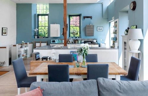 Bath House | The Paper Mill: Beautiful Retreat. Stunning Views