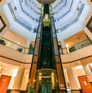Andheri East Hotel | The Paradise By Tunga