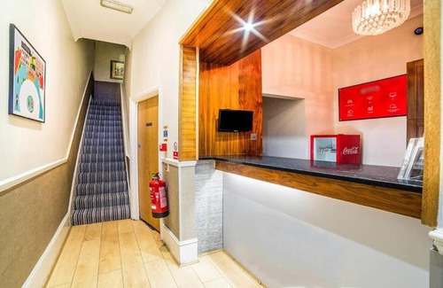 Pimlico Hotel | The Park Hotel