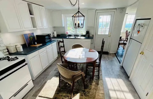 Town of Conesville House | The Parsonage @ Preston - Potter Hollow, 15 min to Windham, 35 min to Hudson