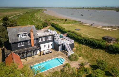 Orford House | The Pavilion
