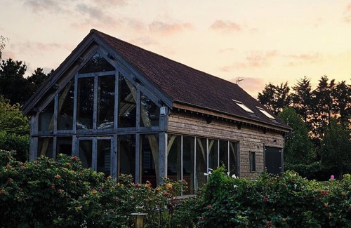 Muchelney Cabin | The Pax Cabin Sleeps 4