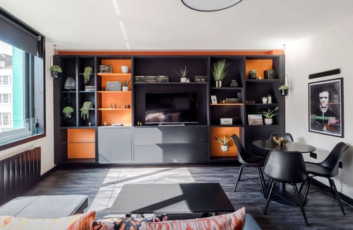 Soho Apartment | The Peaches & Cream - Soho - by Frankie Says