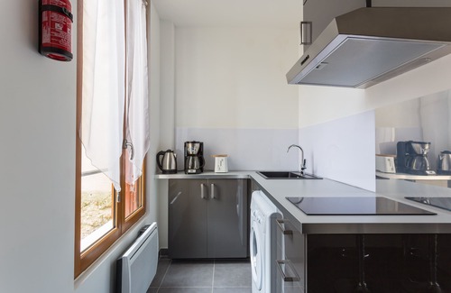 Vitry-sur-Seine Apartment | THE PEARL - COZY 1 BR APT 15 MIN AWAY FROM PARIS