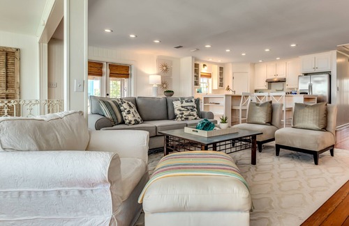 Royal Lagoons House | The Pearl | Fall openings. Easy walk to gulf beach