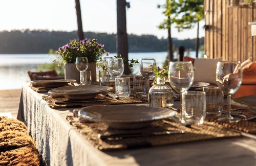 Varmdo House | The pearl of the archipelago, beachfront location near shopping and outdoor activities. Unique accommodation.