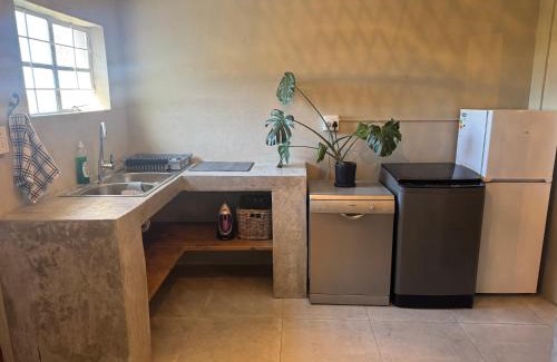 Blue Crane Route Apartment | The Pecan Cottage