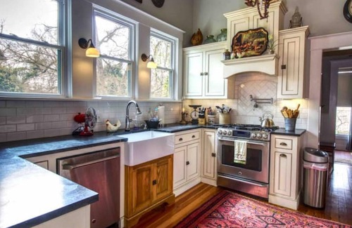 Texarkana House | The Pecan House