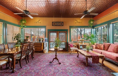 Historic Railroad District Hotel | The Peerless Hotel | Junior Suite #5 | Jetted Tub | Historic District