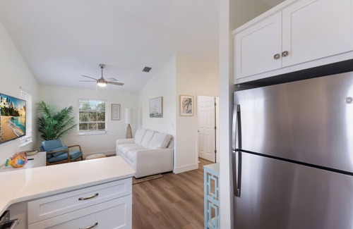 Bradenton Beach Cottage | The Pelican’s Nest – Cozy Stay Near the Beach