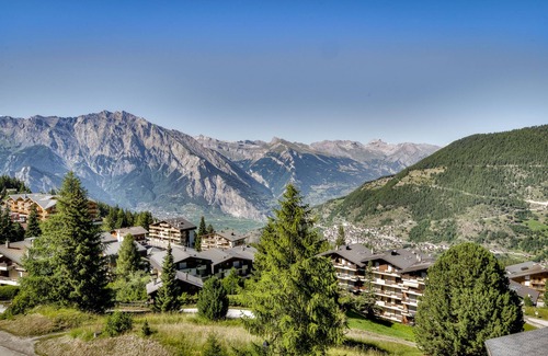 La Tzoumaz Apartment | The Penthouse Matins St Laurent - La Tzoumaz, 4 Vallees