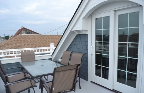 Point Pleasant Beach House | The PERFECT Beach House: Beach Block Private Street in Point Pleasant Beach, NJ