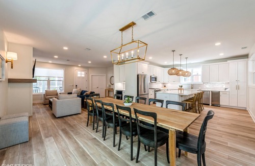 Michigan City House | The perfect place for families to stay!
