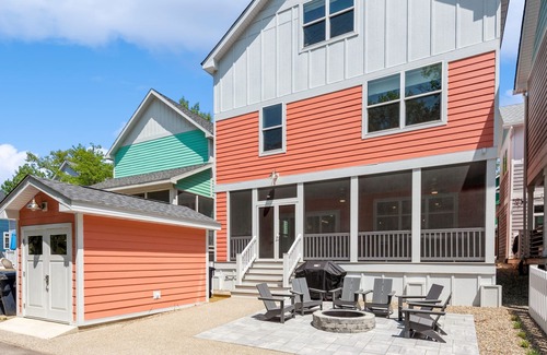 Michigan City House | The perfect place for families to stay!